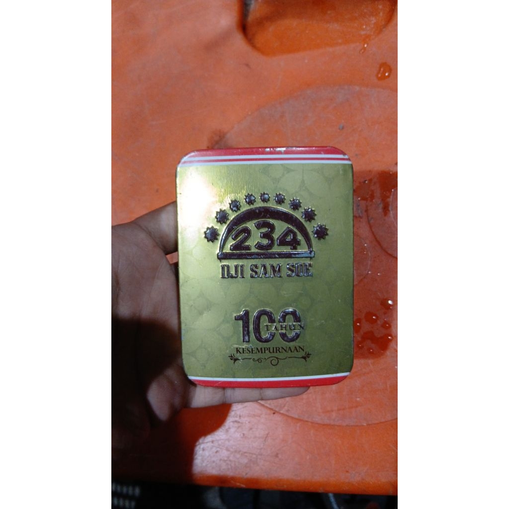 Kotak kaleng hiasan seng iklan 55rb jadul antik vintage lawas kuno display