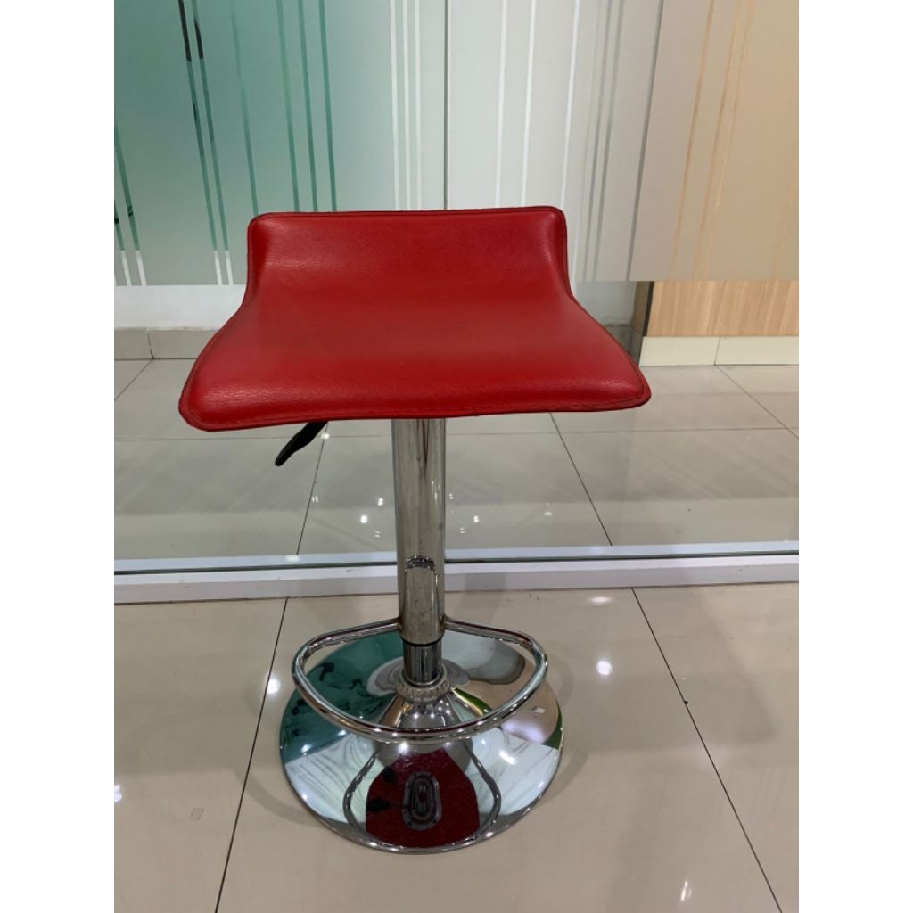 kursi bar merah informa