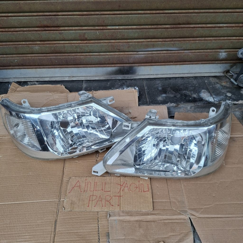lampu depan headlamp nissan serena c24 oroginal