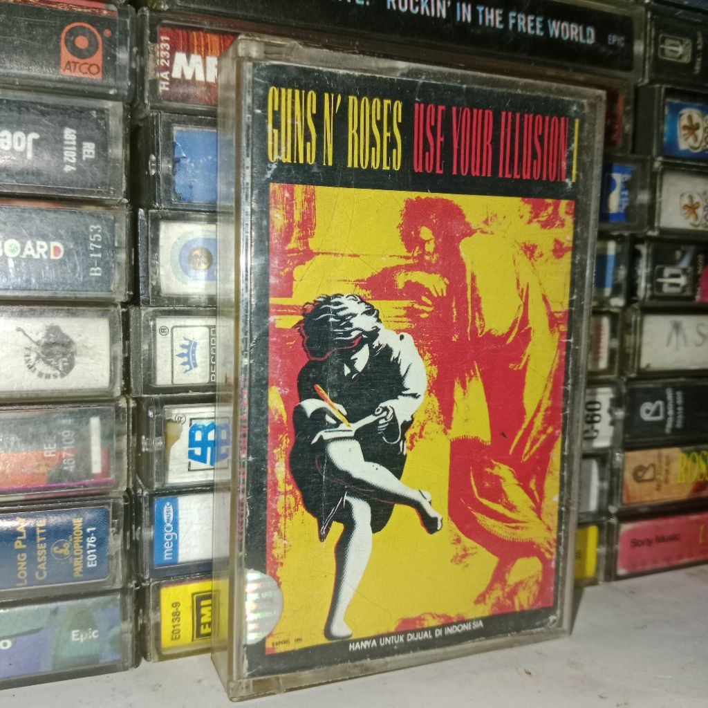 Kaset Guns N Roses Use Your Illusion 1