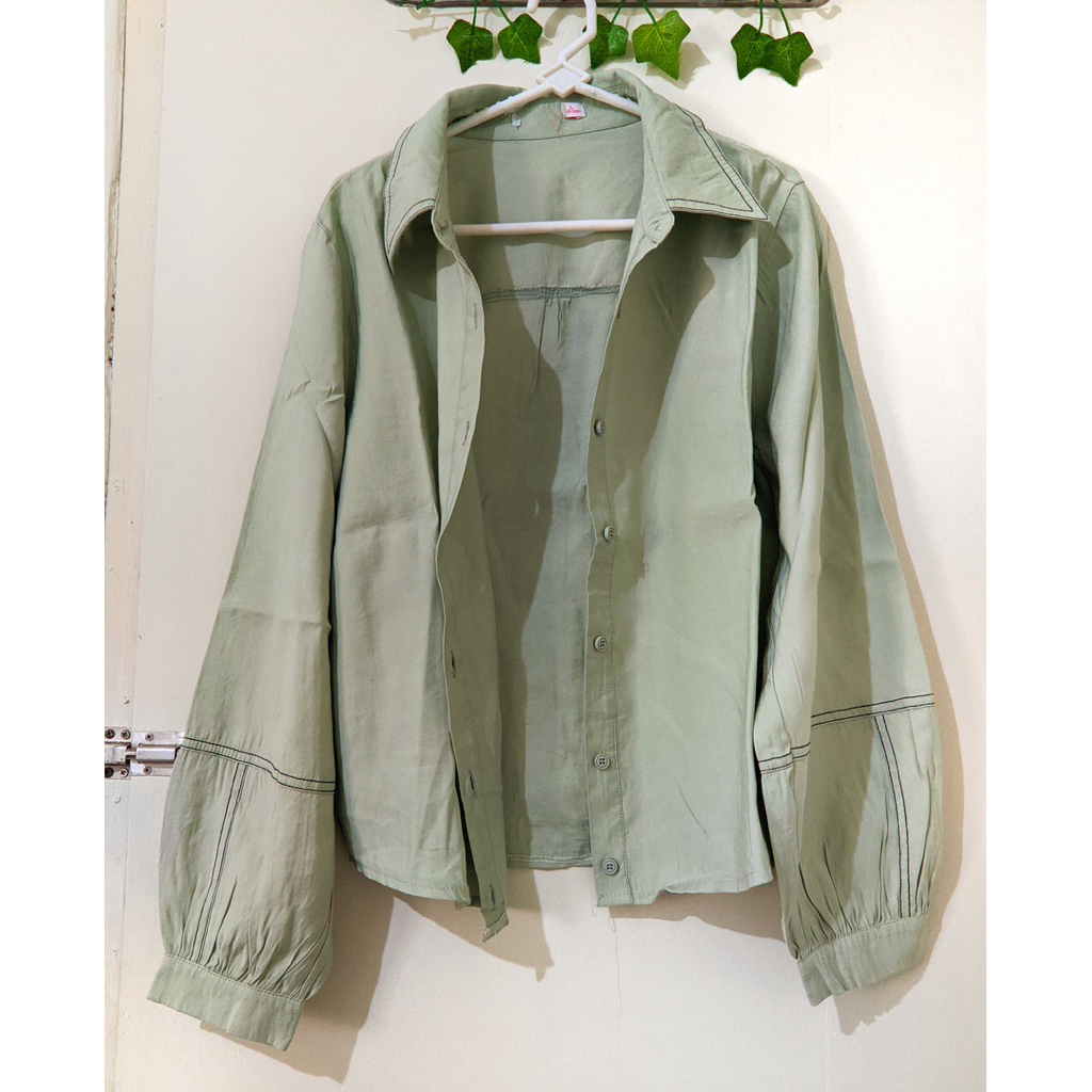 blouse sage
