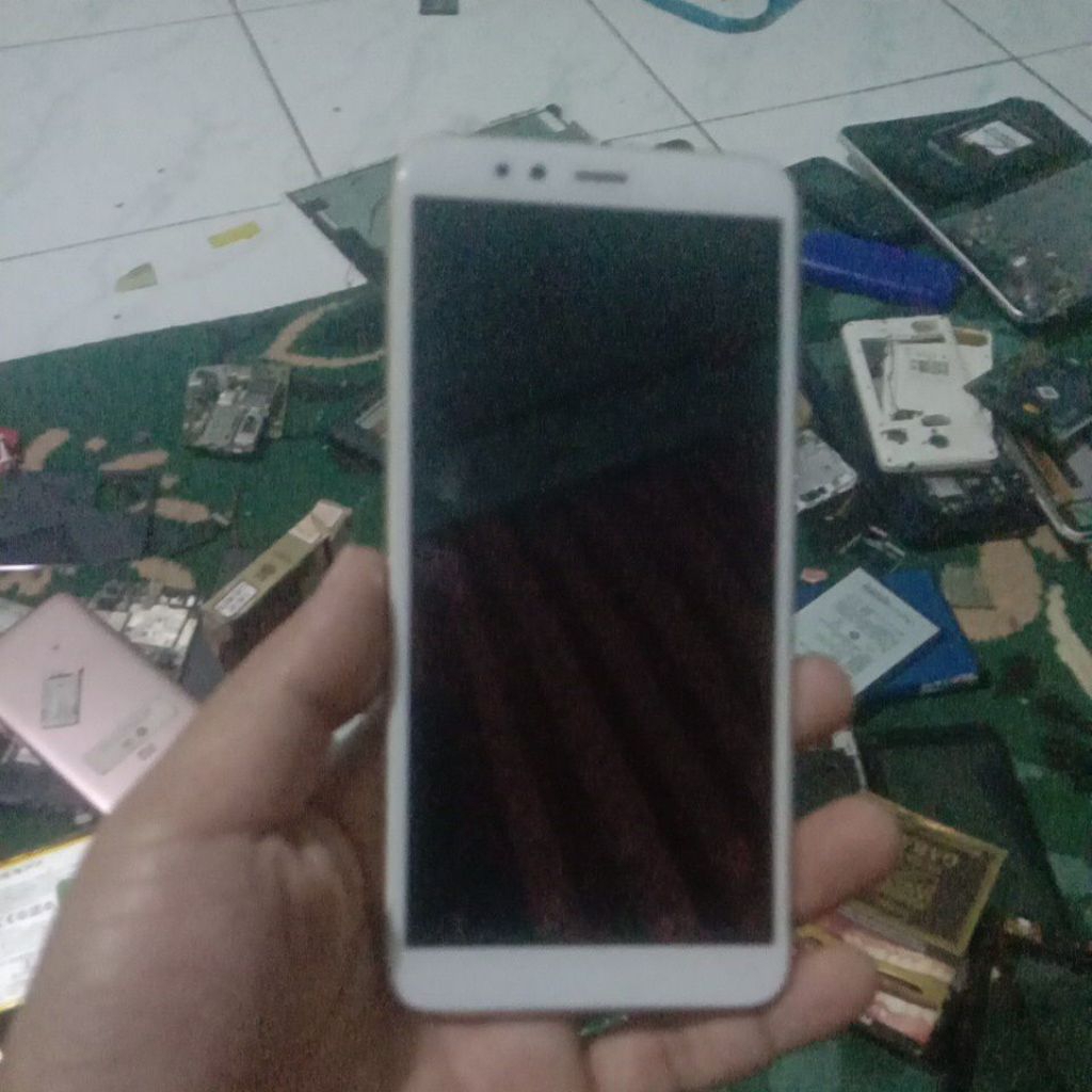 lcd touchscreen lenovo s5 k520