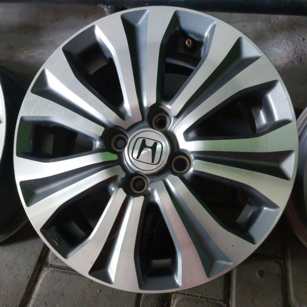 Velg Second Honda Freed Ori Ring 15 Warna Grey Polish (4 pcs)