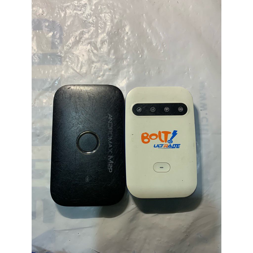modem wifi 4G e5573 dan bolt juno  keduanya belom unlock