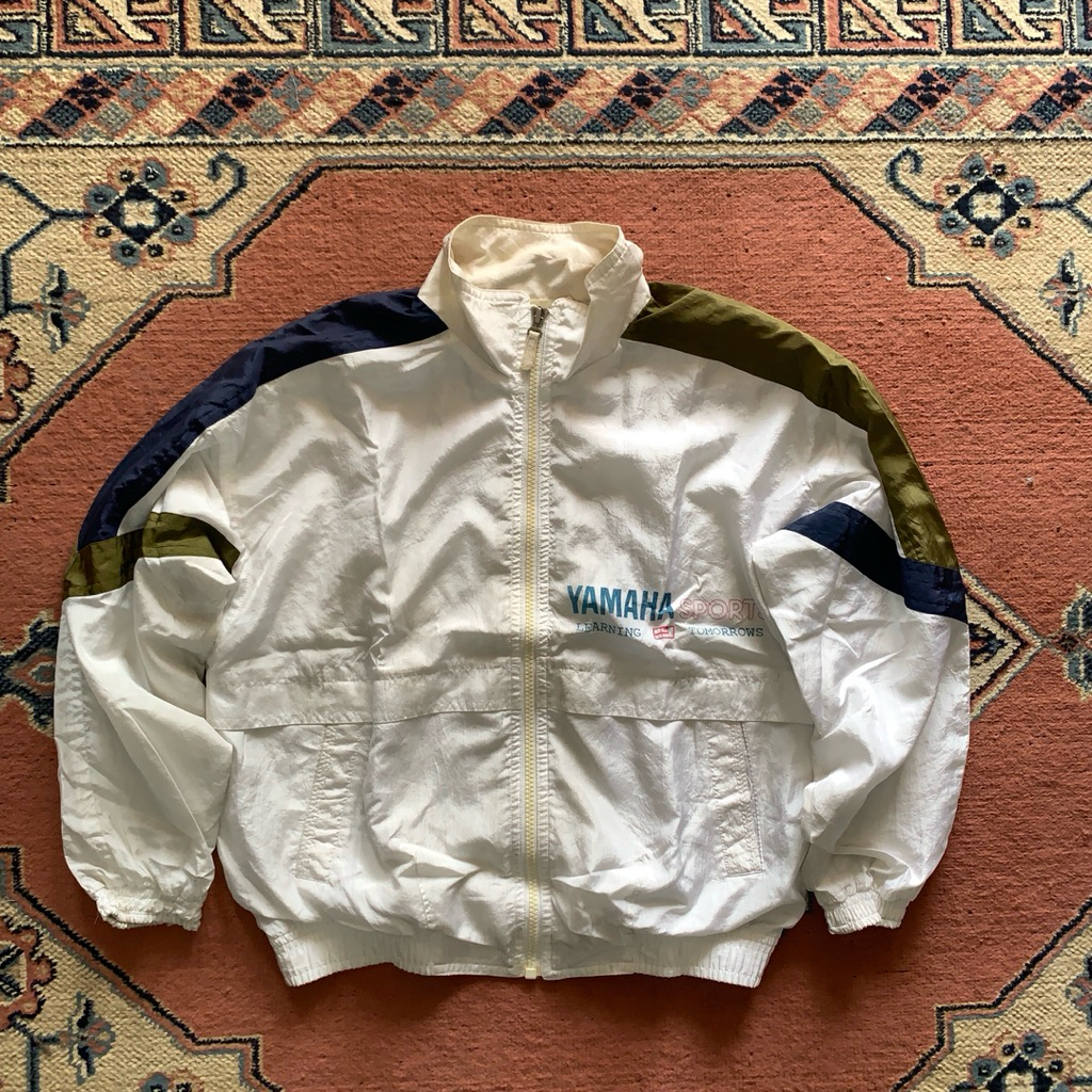 Preloved Jacket YamahaSport Vintage Broken White