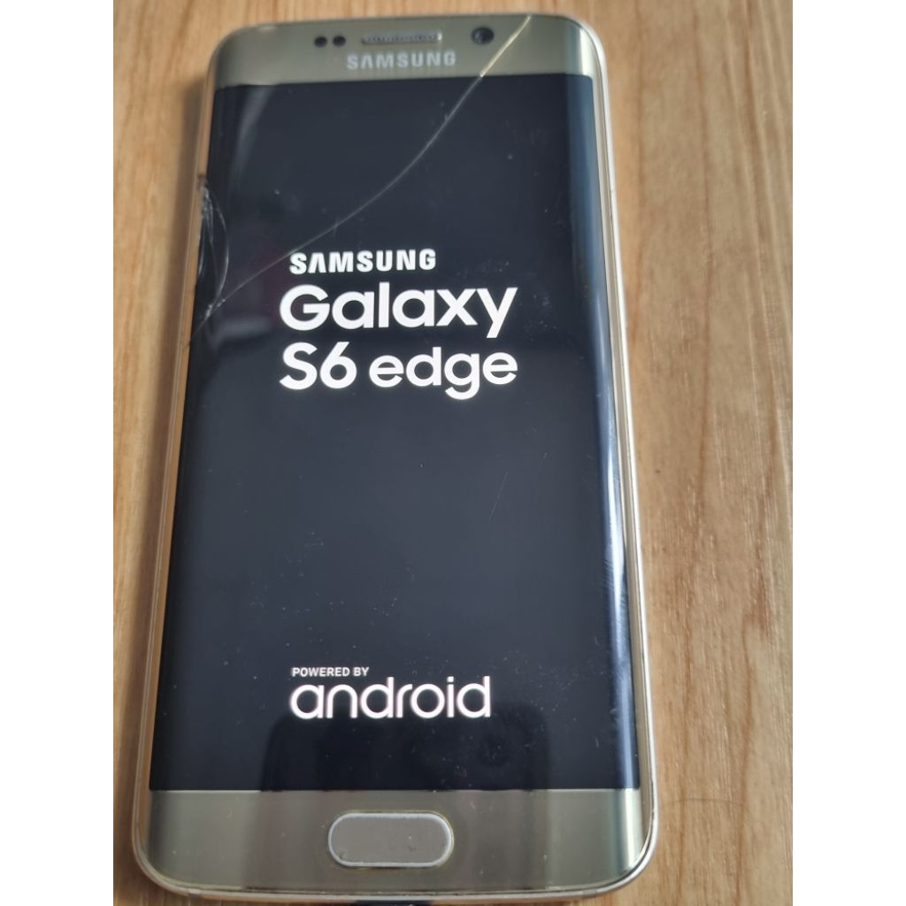 LCD SAMSUNG S6 EDGE ORIGJNAL COPOTAN NORMAL MINUS SESUAI PIC RETAK DIKIT
