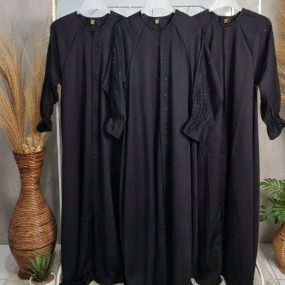 Sofia Abaya Black Series – Abaya Hitam Elegan Busui & Wudhu Friendly - Abaya Hitam Elegan All Size -