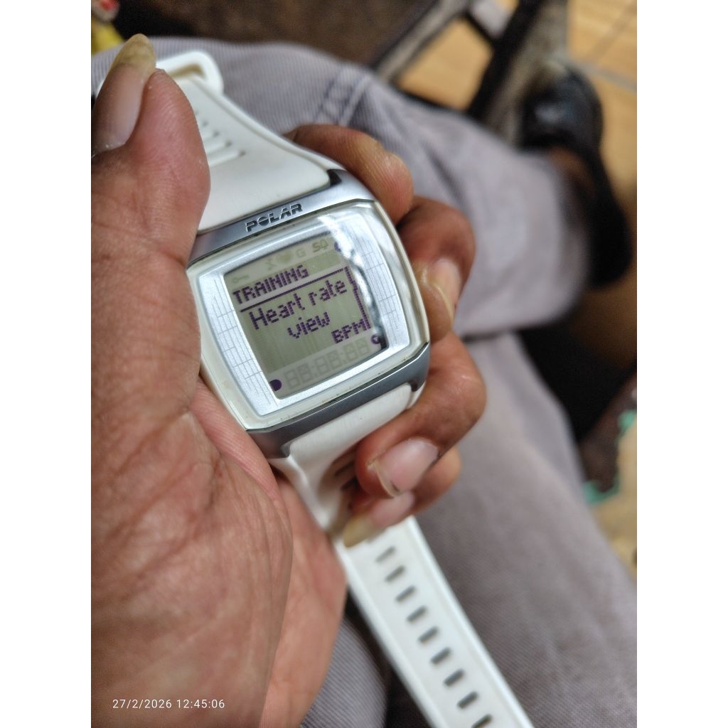 jam tangan polar ft60