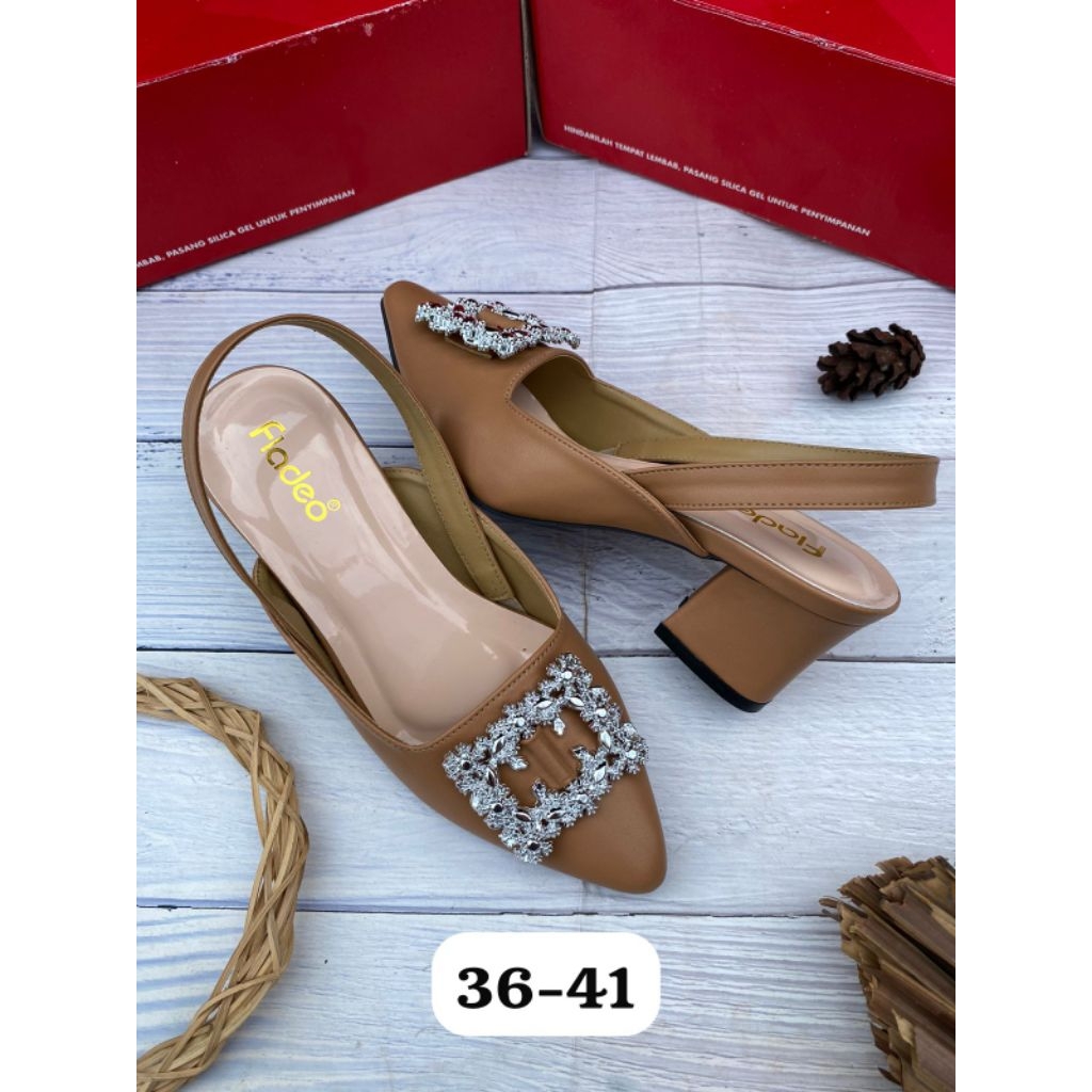 sandal fla hak 3cm tali belakang kotak silver