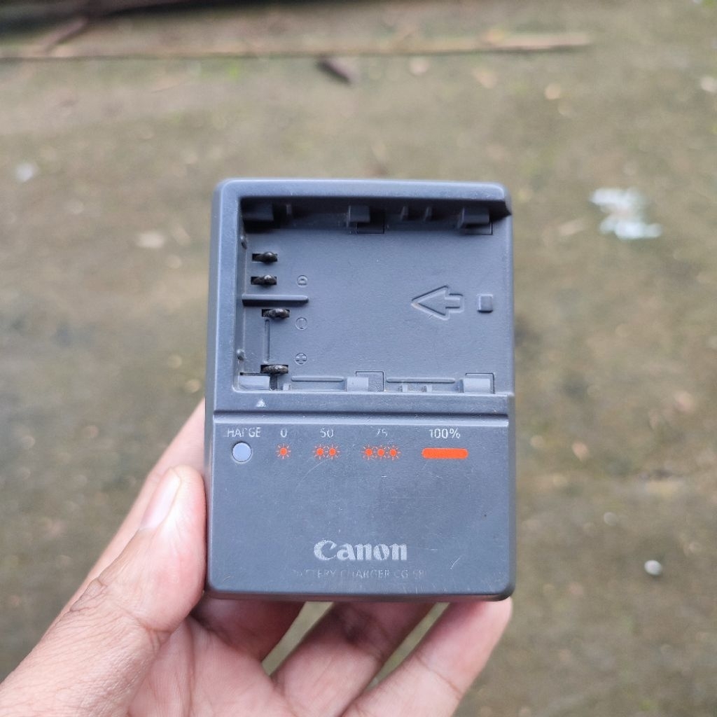 Cas charger baterai canon CG-580 CB-5L untuk batrai BP-511A kamera canon 40d 50d 100% original copot