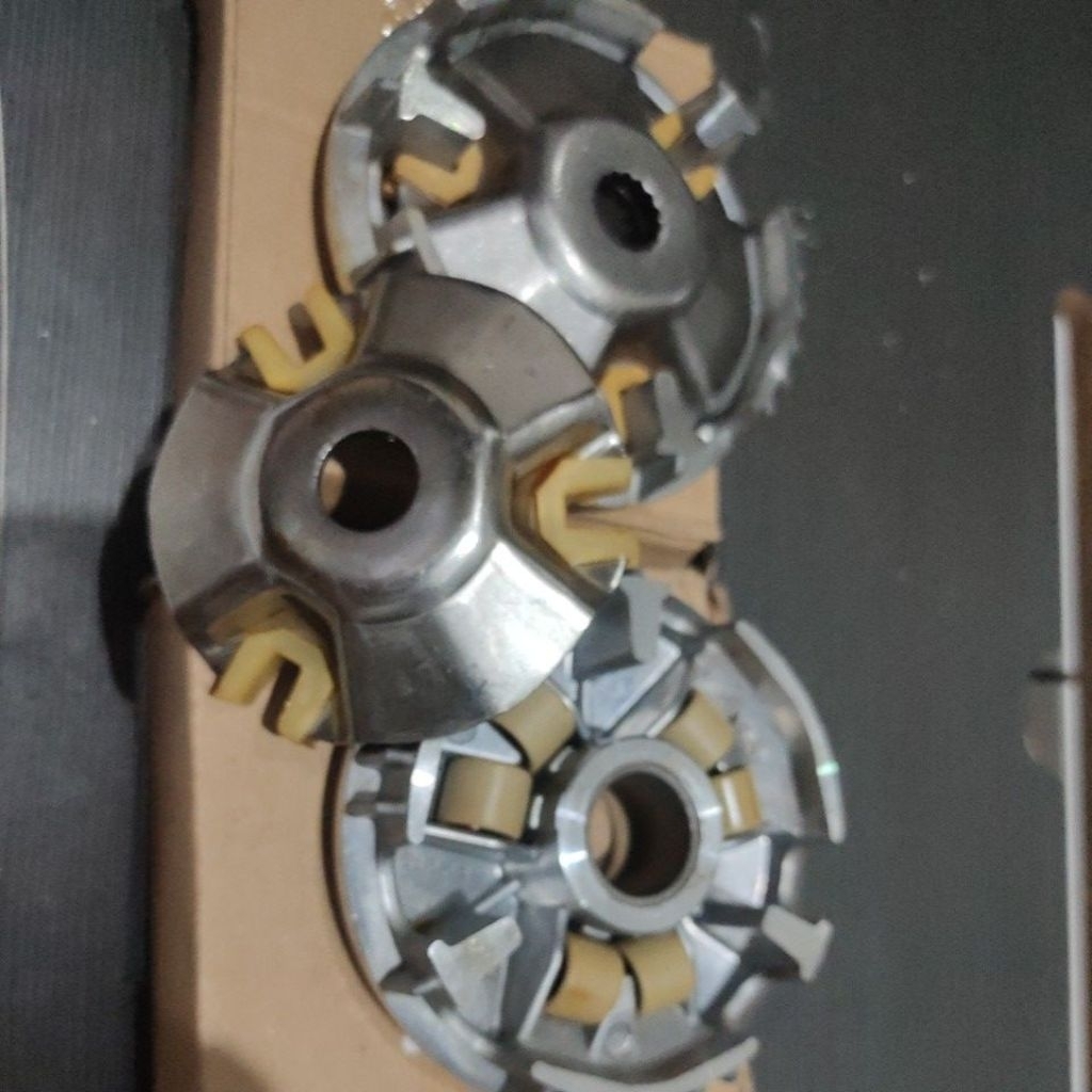 RUMAH ROLLER SET ASSY MIO  MIO SOUL MIO J PLUS ROLLER