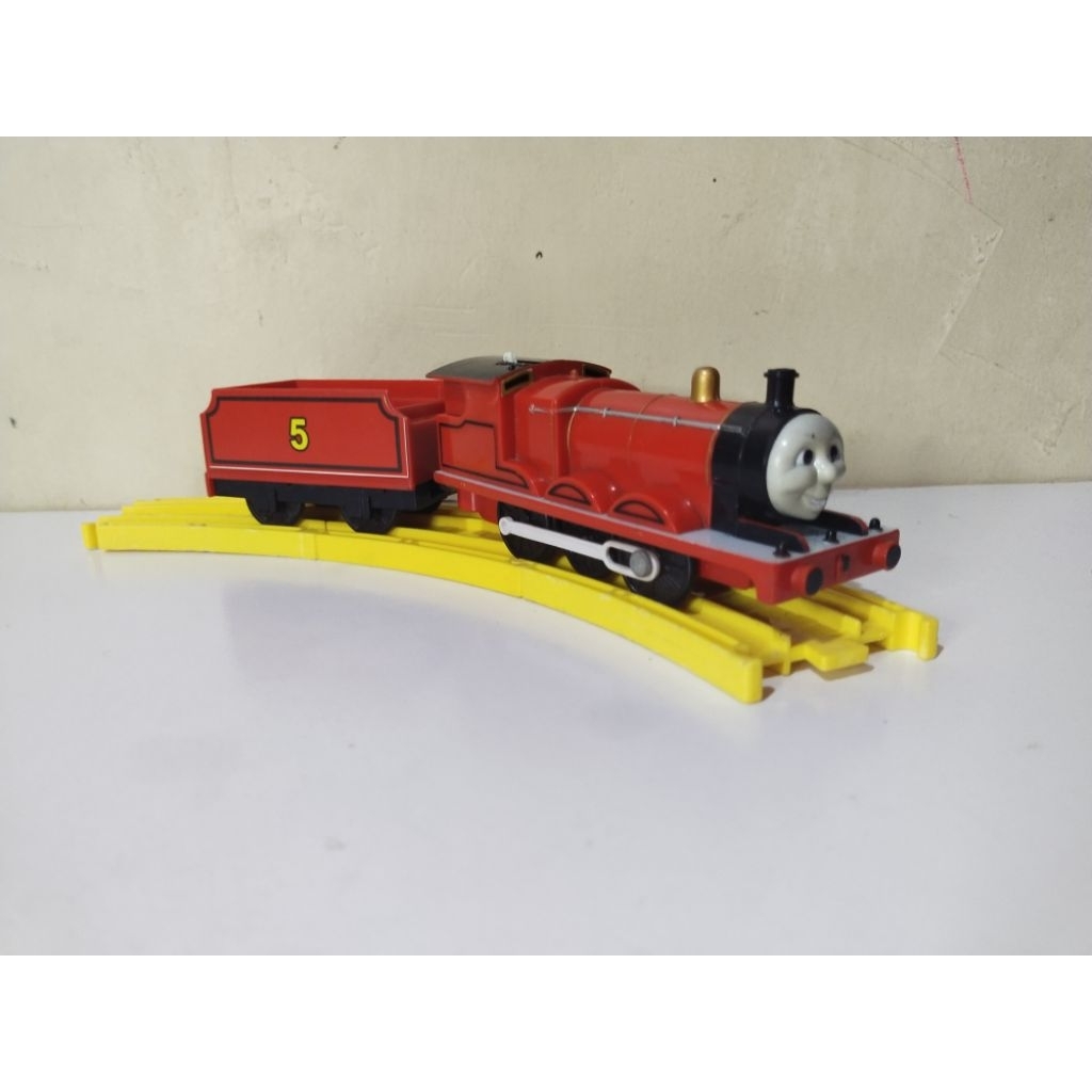 Kereta Tomy Thomas&Friends Elektrik On