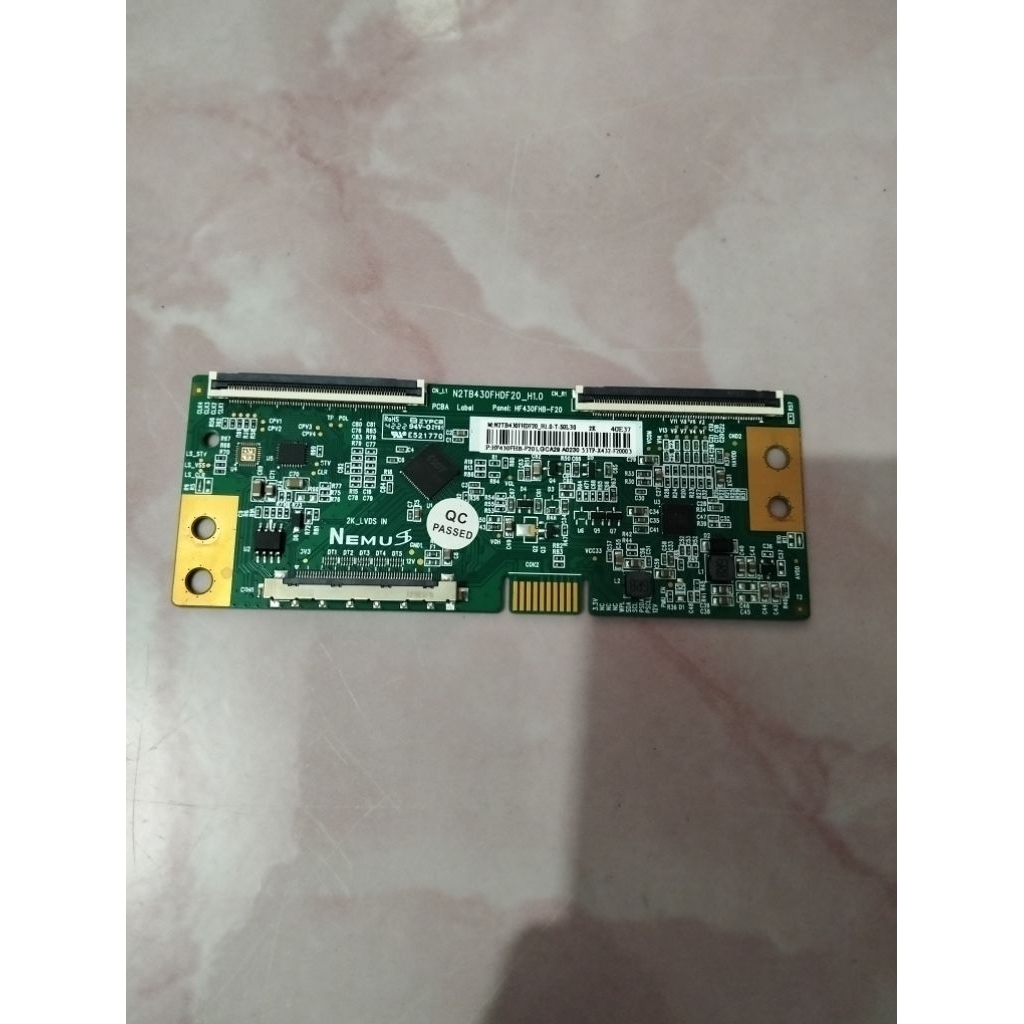 T CON TV AKARI LED LE-43D53