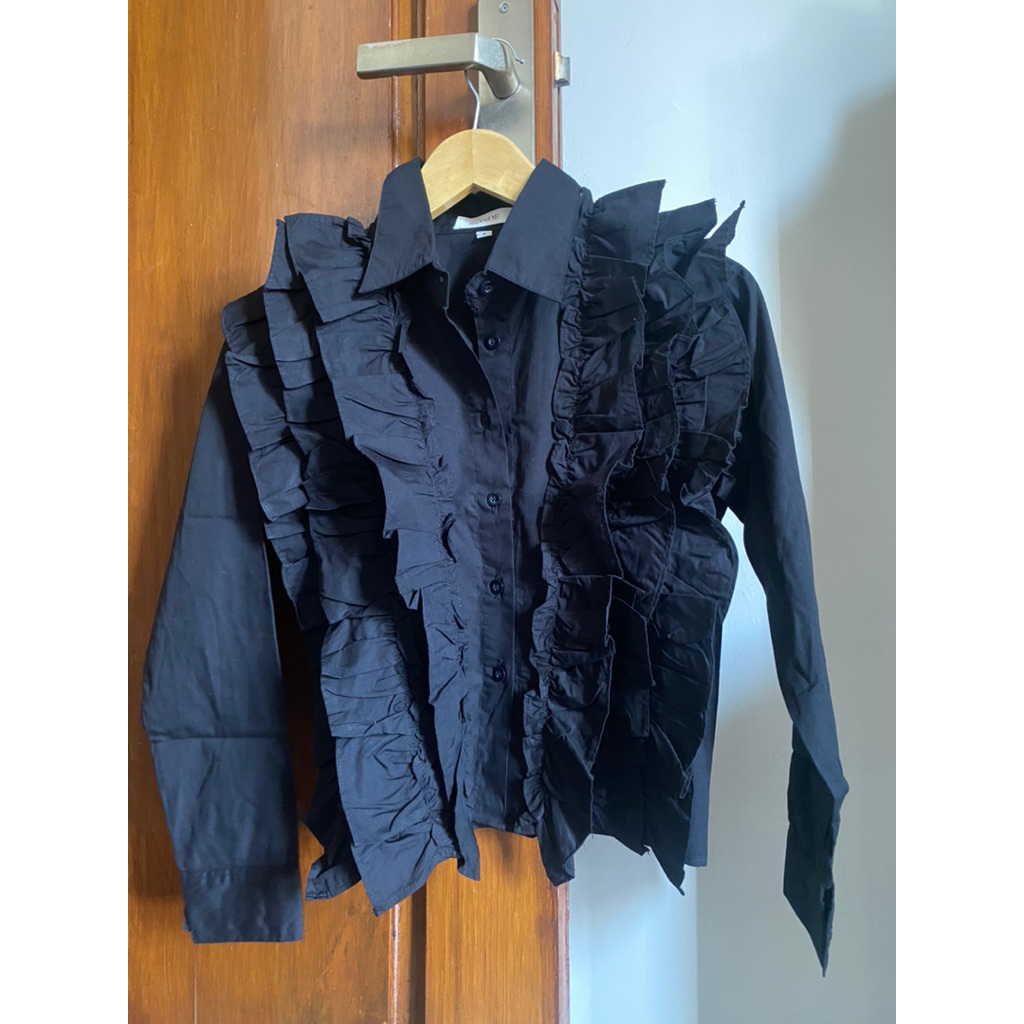 preloved blouse ruffle