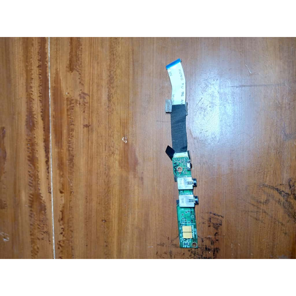 Port Audio Laptop Compaq Presario V3000