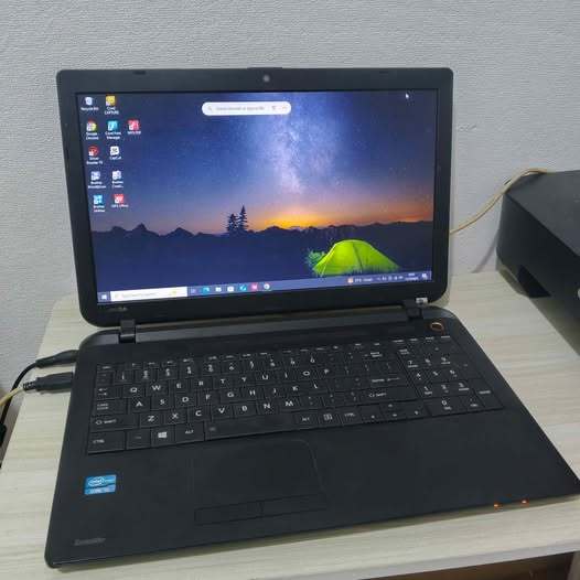 Laptop Toshiba Intel Core i3 Gen 3 Bekas RAM 4 SSD 128Gb