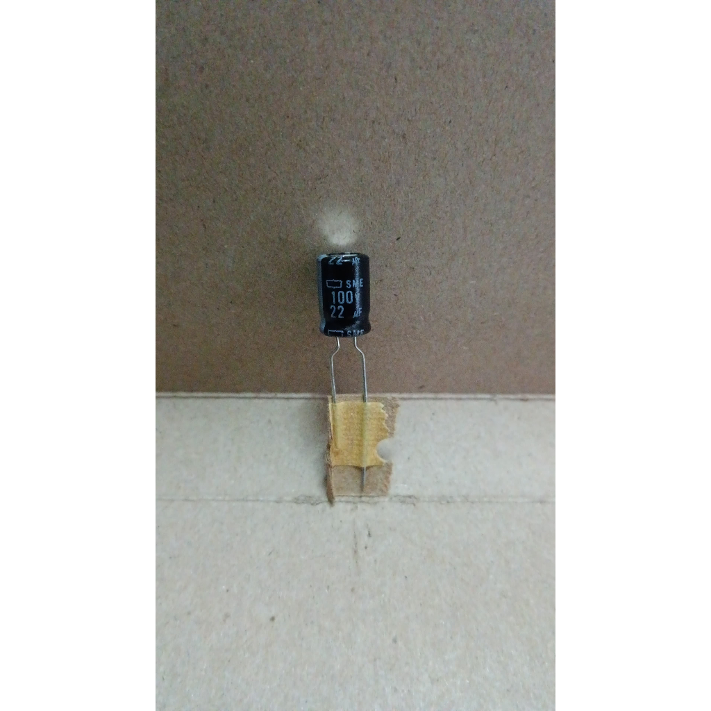 7384 kapasitor elco 22mf 22 mf 100v 100volt 100 volt nippon chemicon