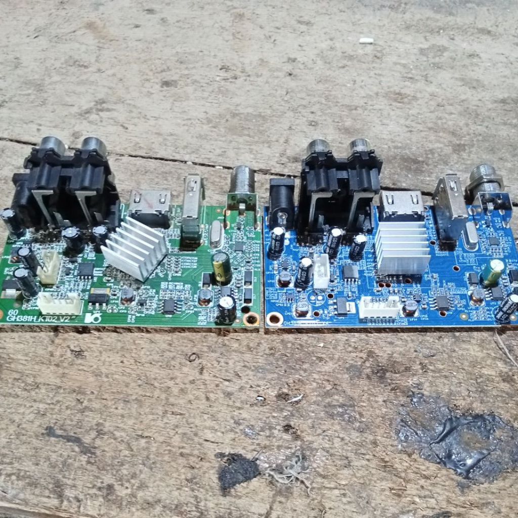 mainboard kvision baca deskripsi
