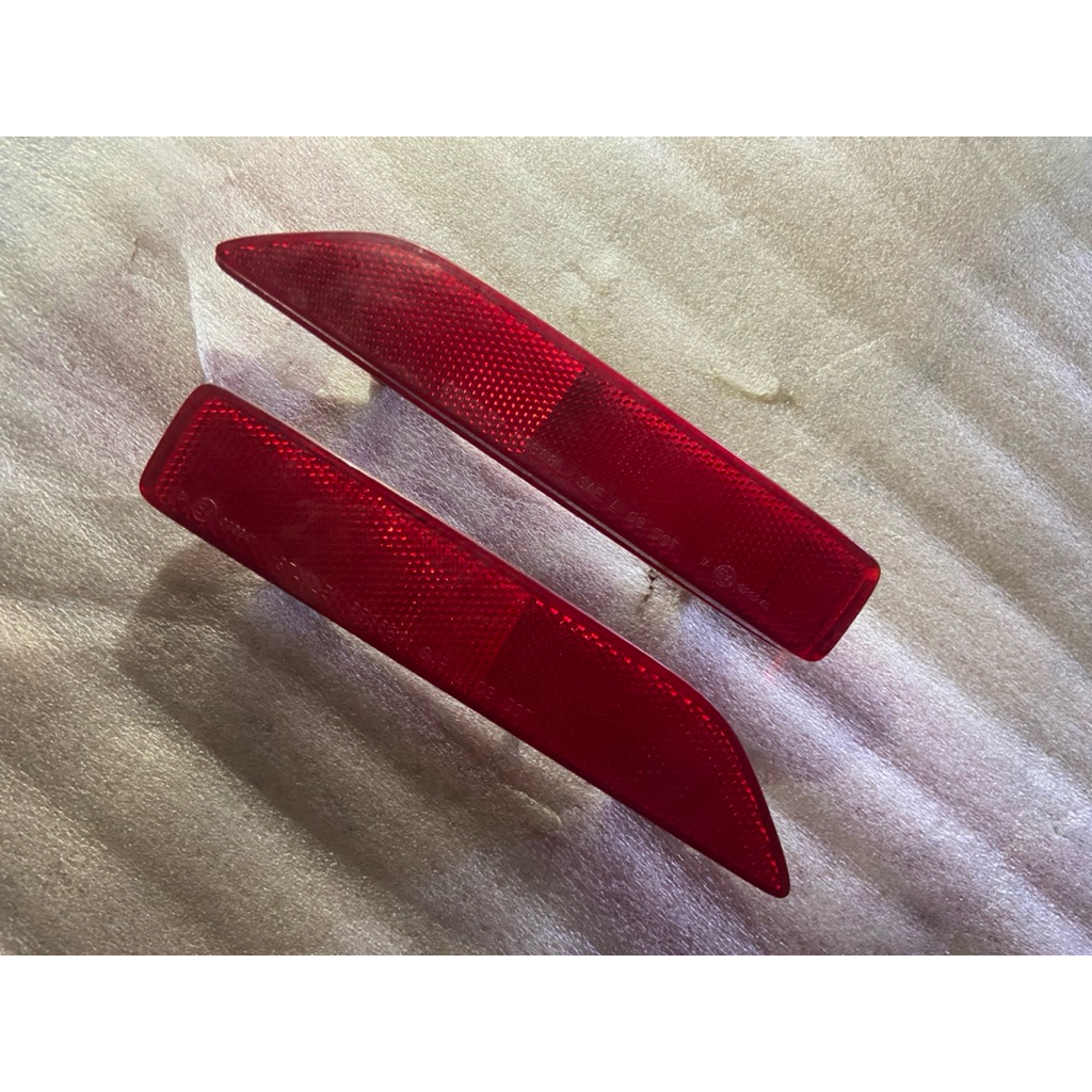 Mata Kucing Bumper Belakang Mobil Honda BRV 2016 + original 100%