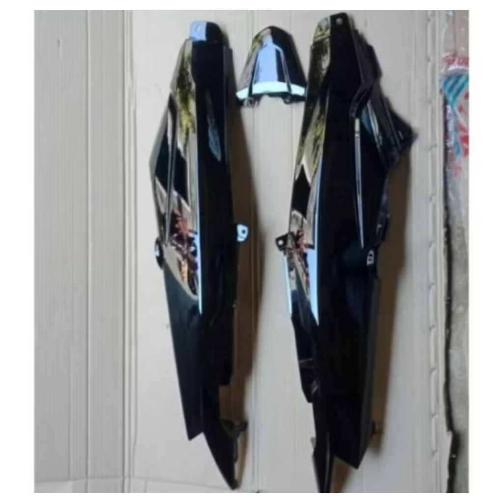 cover body belakang motor Yamaha Vega R new