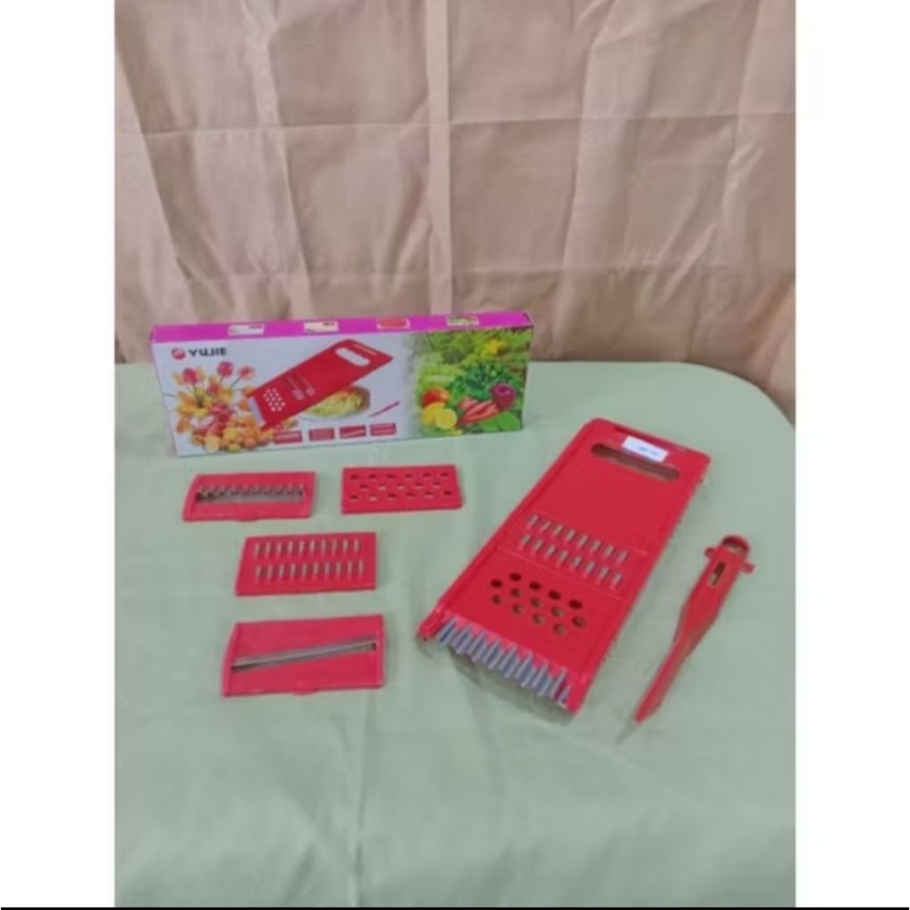 Parutan Sayur dan Buah- Parutan 8 in 1 Multifungsi