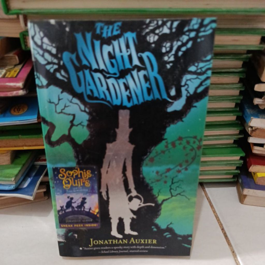 buku the night gardener Jonathan auxier