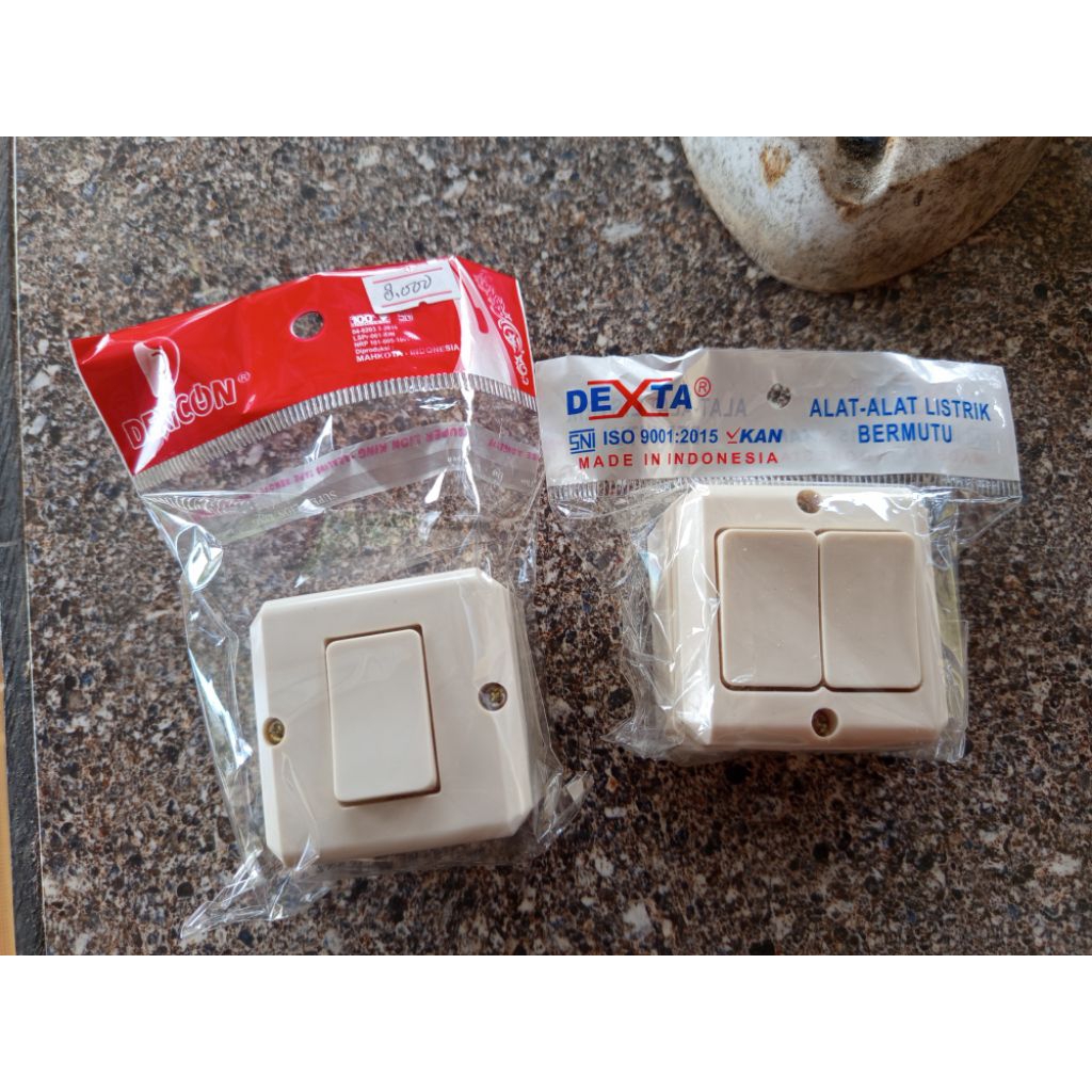 Saklar Double 2 DeXta/ OB Saklar Seri Dexicon / OB timbul Ditempel