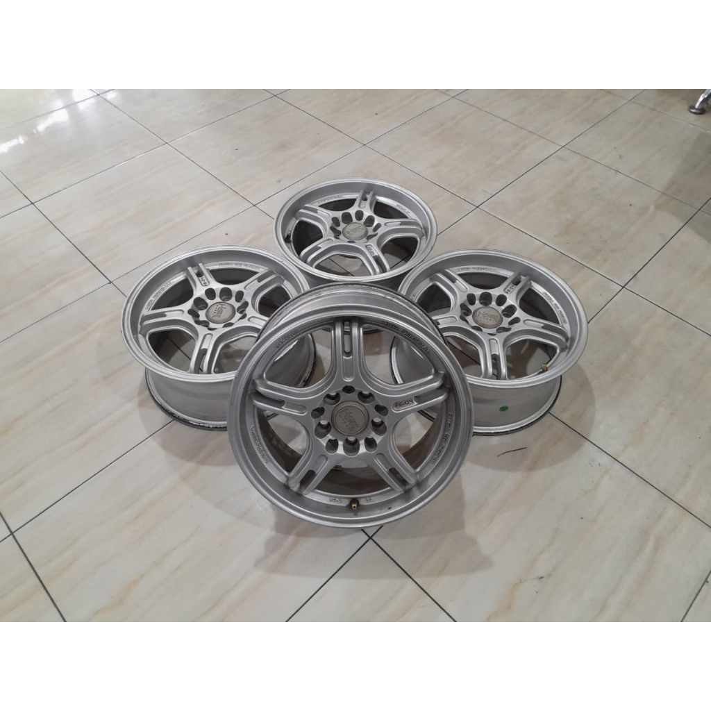 menjual velg hsr bekas ring 15 pcd 5 cocok buat altis,inova,sienta,avanza,l300,luxio,grand max,dll