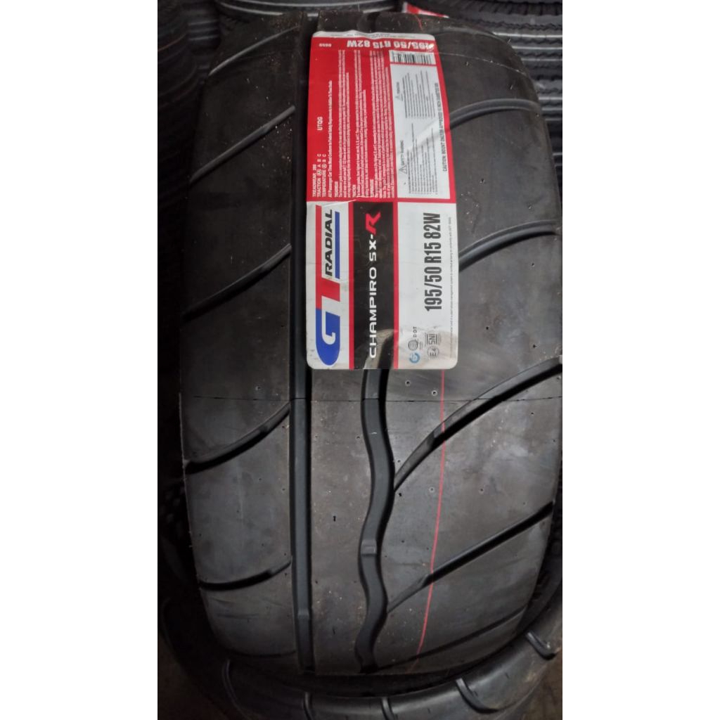 Ban Champiro SxR 195/50 R15 GT Radial ban semi slick