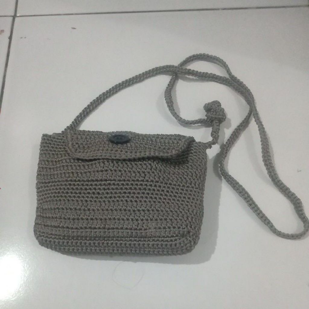 tas rajut selempang kecil preloved