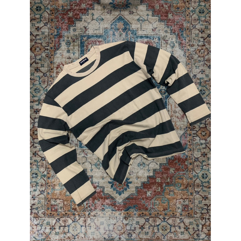 Longsleeve Uniqlo Stripe