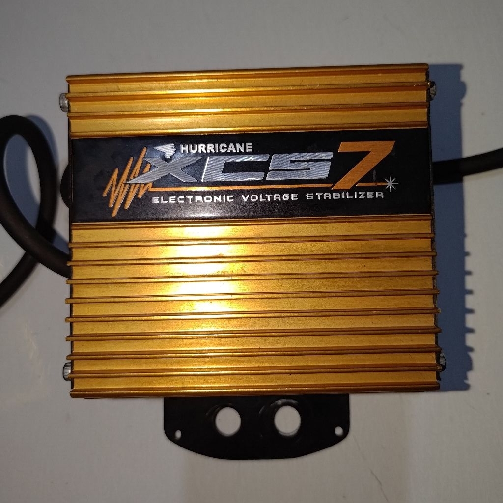 Hurricane XCS 7 Stabilizer Aki Batre Mobil (100% Original)