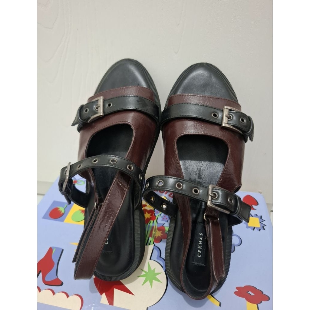 sandal cekhas