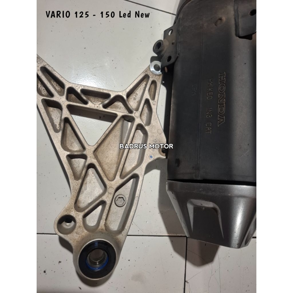 Knalpot Set Arm arem Vario 125 Led New original copotan normal