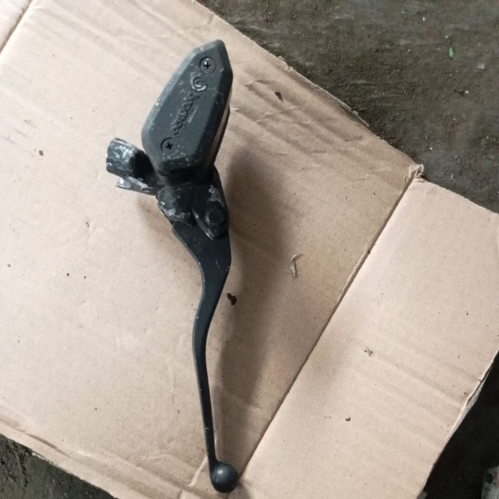 master rem variasi brembo original copotan motor