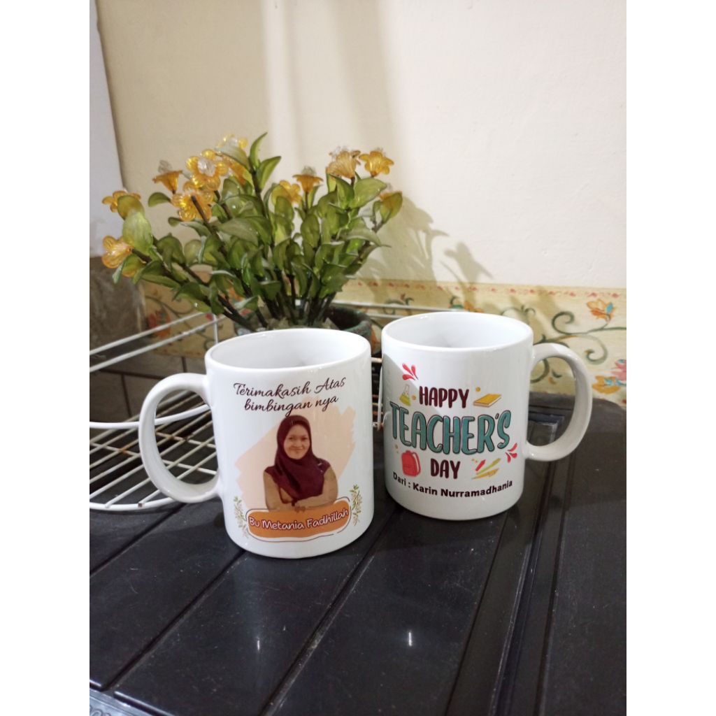 MUG CUSTOM BUAT HARI GURU/GELAS/KADO HARI GURU