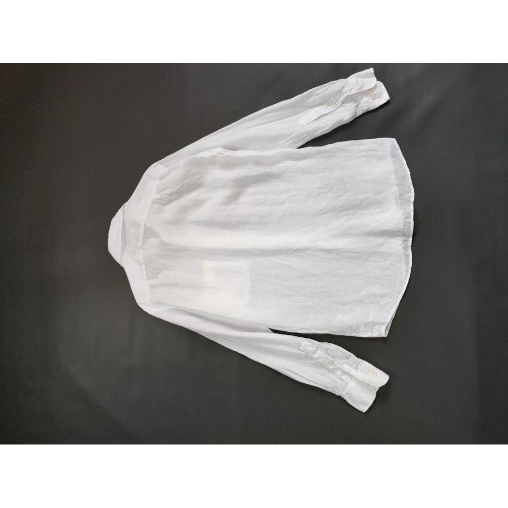 kemeja putih linen uniqlo v29
