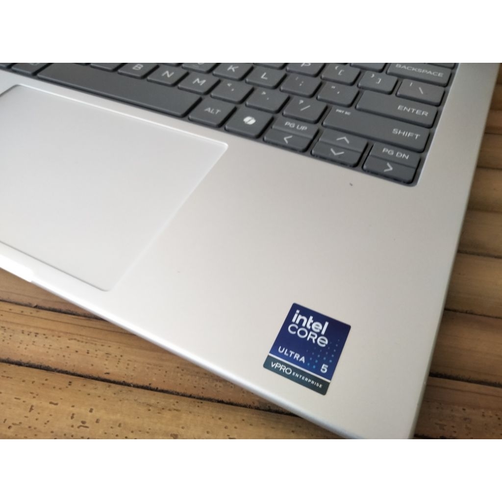 Laptop high HP Elitebook 8 G1i/Intel core ultra 5-235u/RAM 16 SSD 512/NVME MANTAP BACKLIT KB fullset