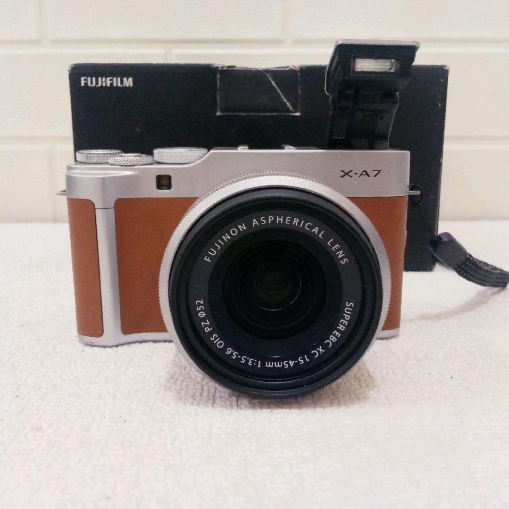 Fujifilm X-A7 / X A7 Lensa 15-45mm kamera mirorrlles second Camera Mirrorless