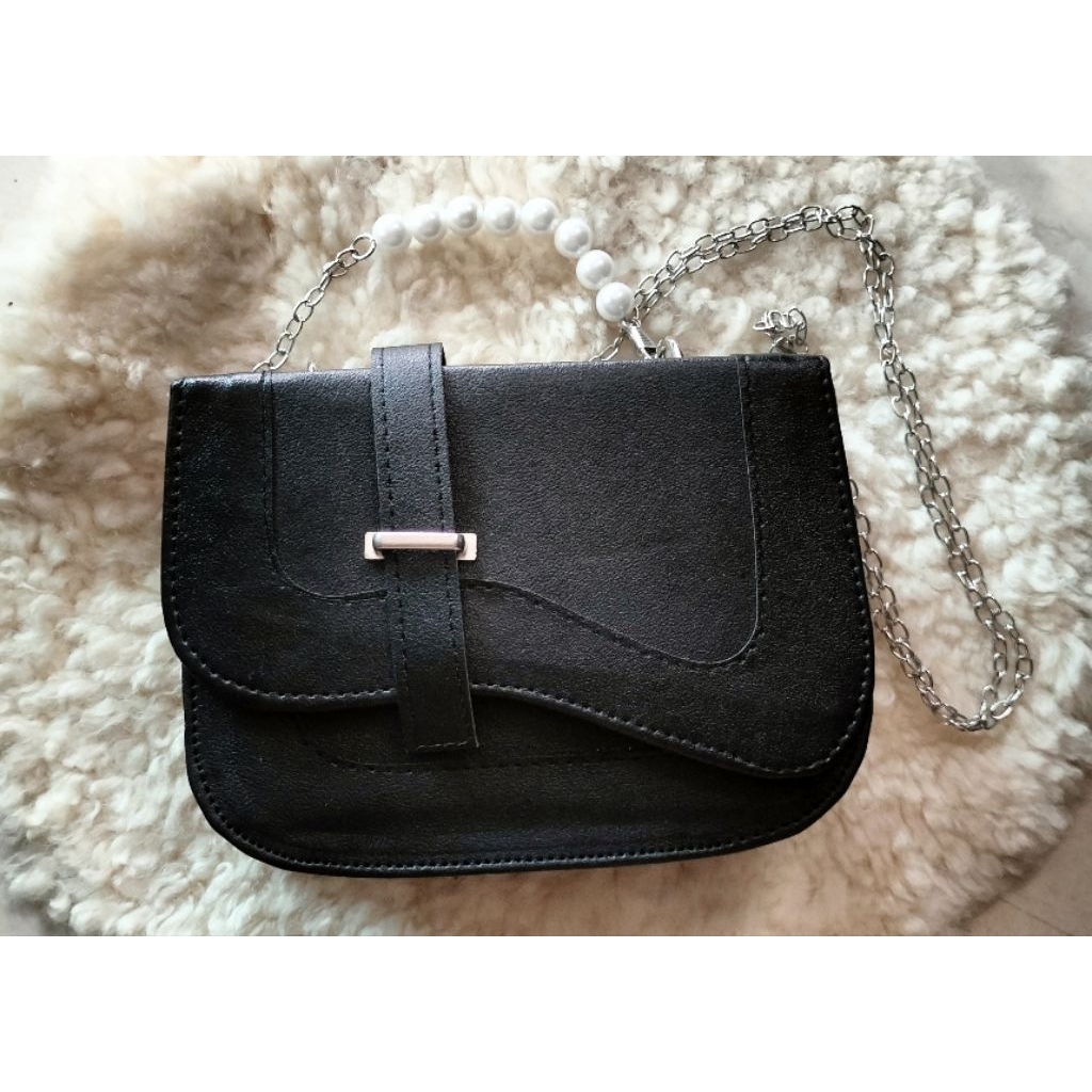 Tas selempang Wanita Pearl Slingbag tali mutiara rantai/Tas mini elegan/Slingbag lucu unik mungil