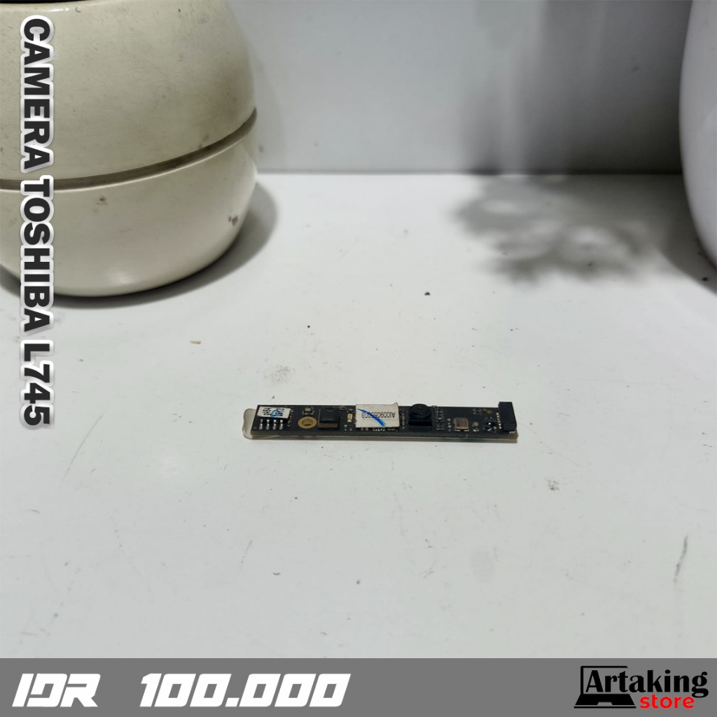 Camera Laptop Toshiba L745 Bekas