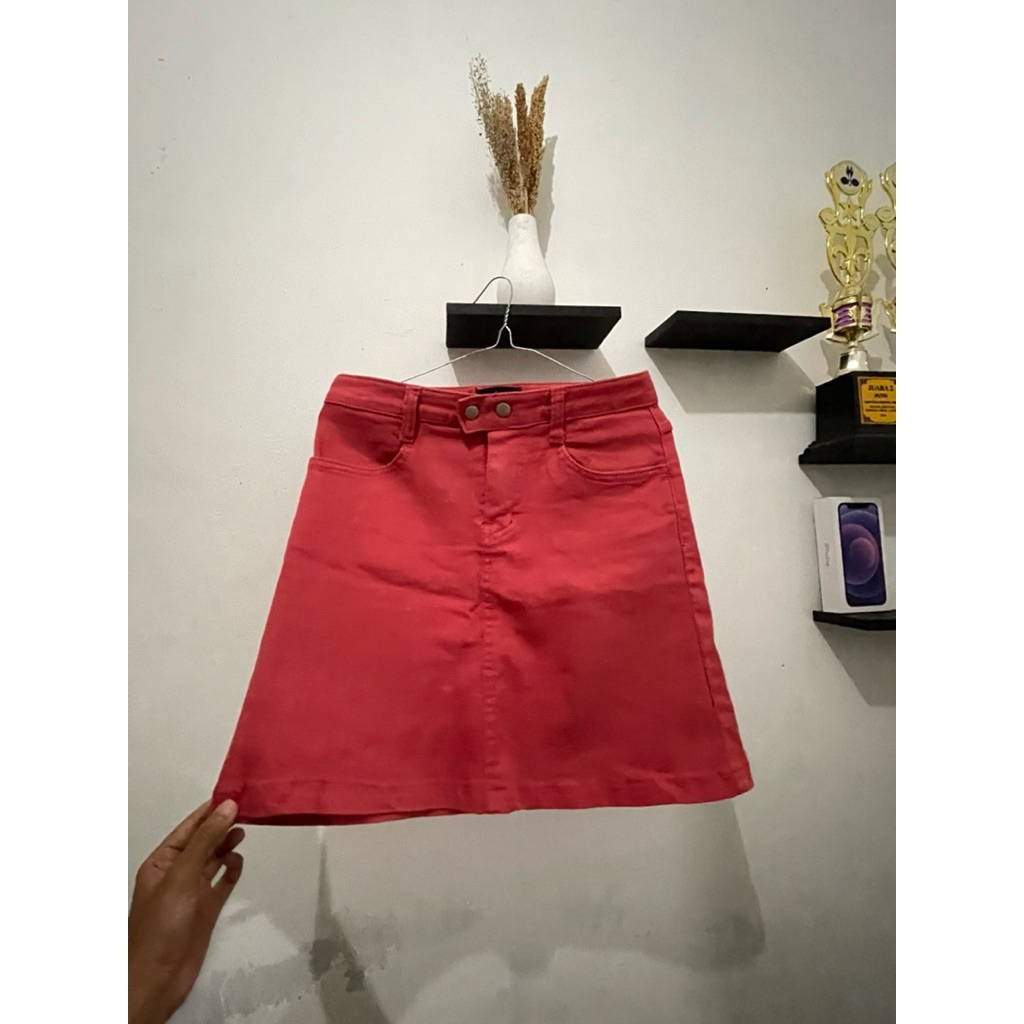 jeans berwarna pink panta