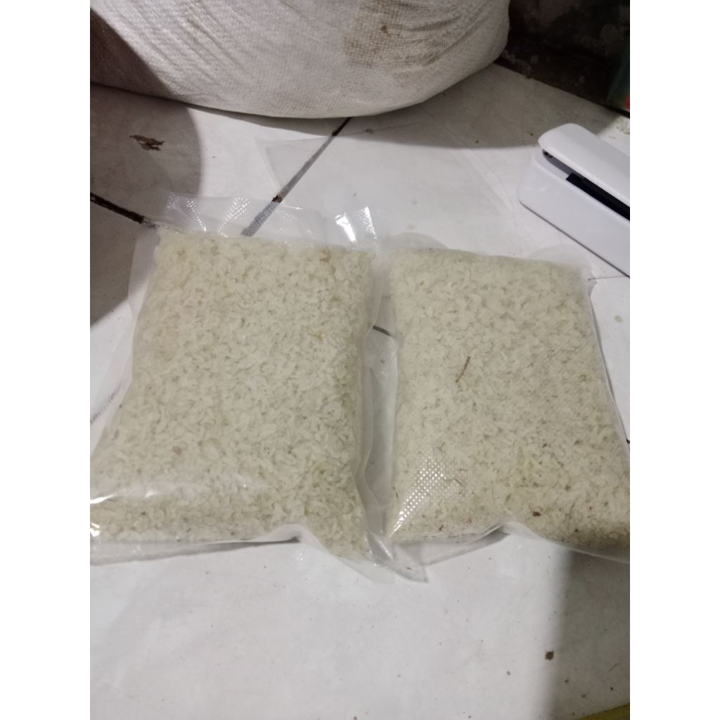 nasi kering, aking, intip