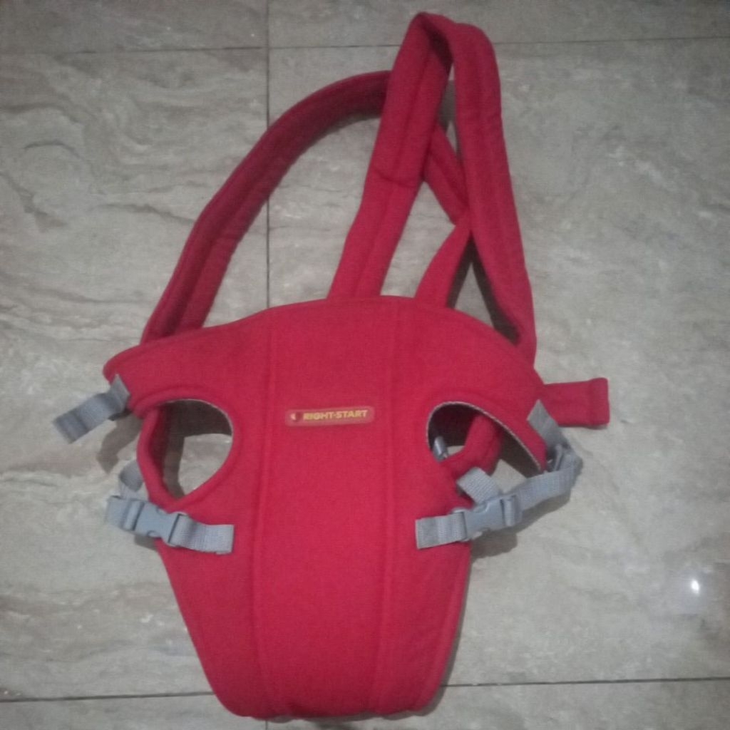 Preloved Gendongan bayi model kangguru merk Right start