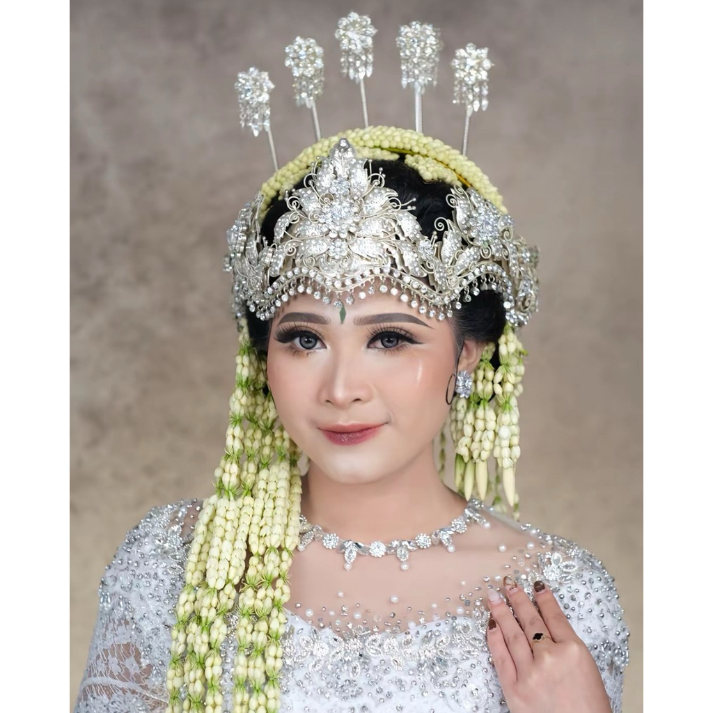 SIGER HERLIN KENZA BATU TANAM