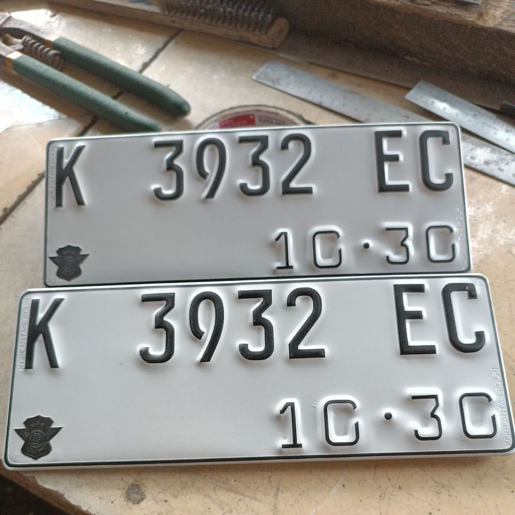 PLAT NOMOR MOTOR BAHAN ASLI SAMSAT SATU PASANG