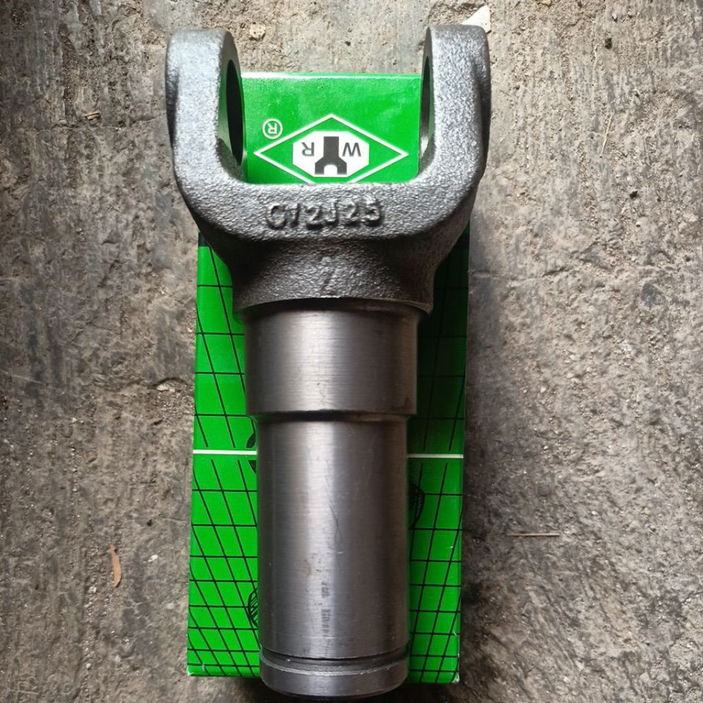 YOKE SLEEVE Mitsubishi PS-100 /As Betina PS100 sambungan kopel