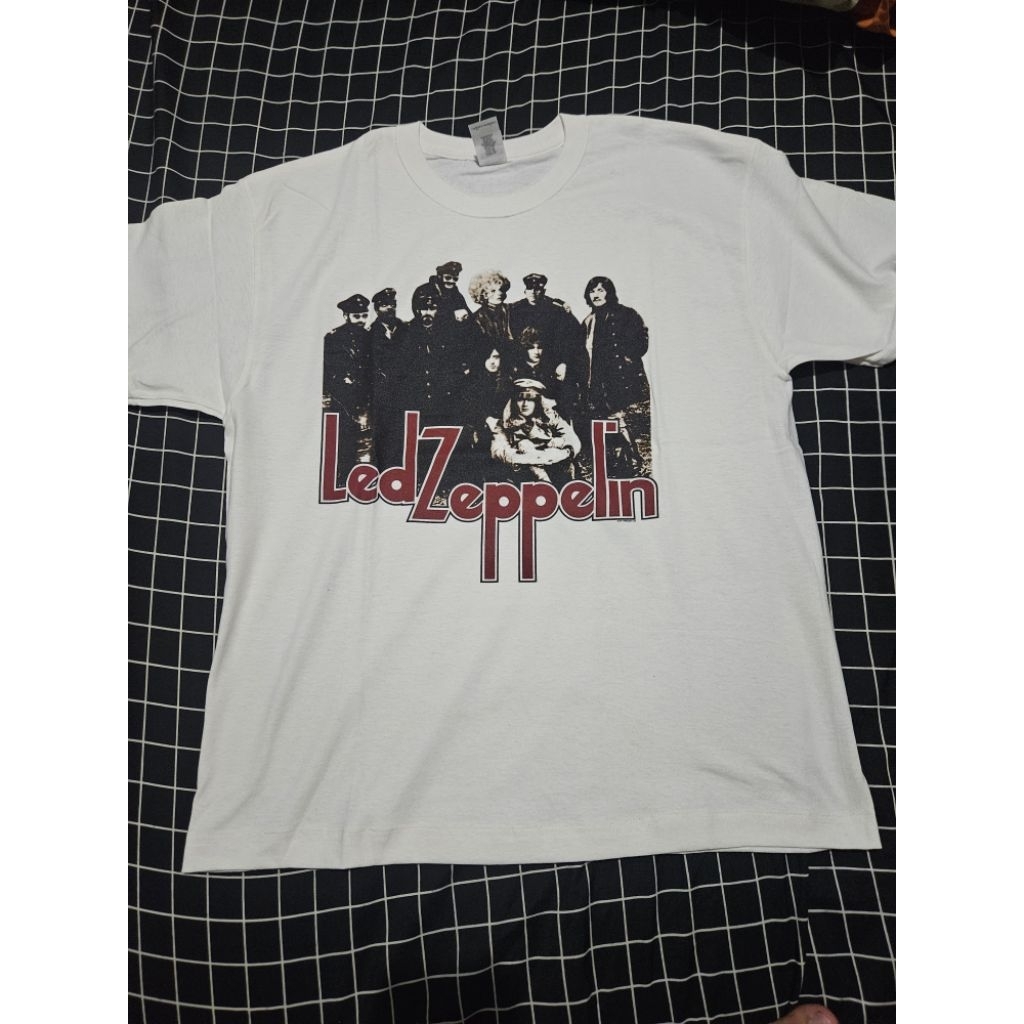 Kaos Led Zeppelin Official Merchandise