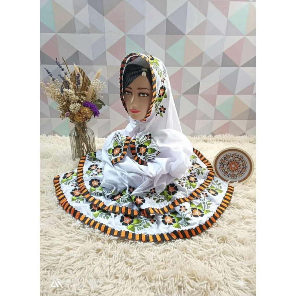 mukena dewasa terusan khas Madura/Sido Girian/bordir halusan/mawar timbul