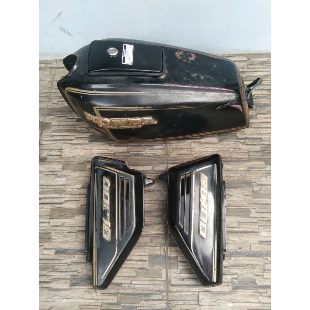 Tangki + tutup aki gl100 ori bekas, kondisi bekas & layak pakai